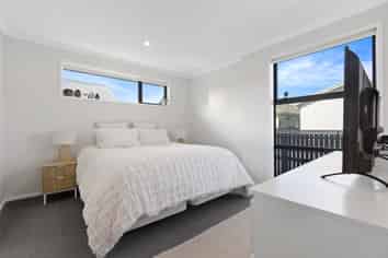 5 Tractor Way, Papamoa