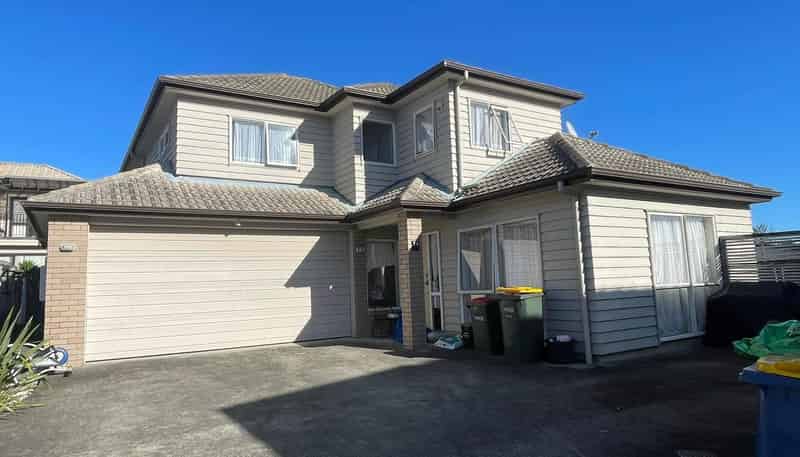 16 Merlot Way, Te Atatu South
