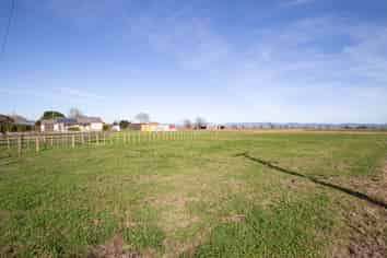 53E Pipiroa Road, Ngatea