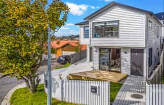 10A Egret Court, Unsworth Heights