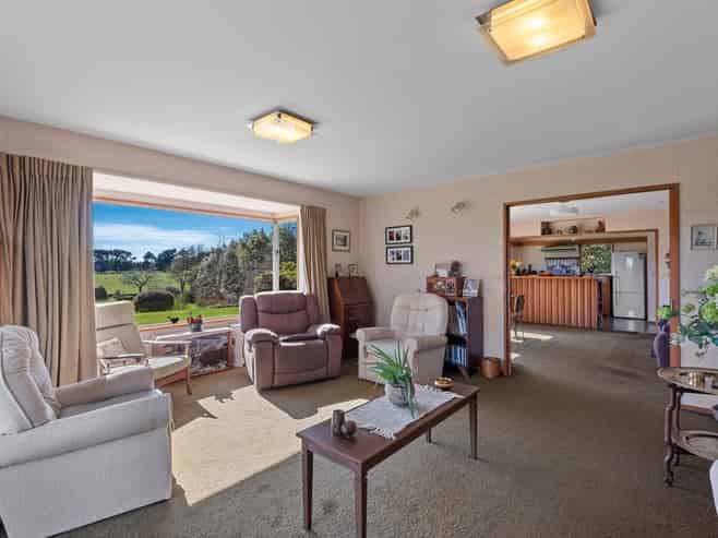 1908 Old West Coast Road, Kirwee