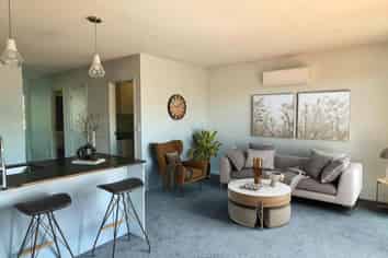 2/10 Unga Place, Beachlands