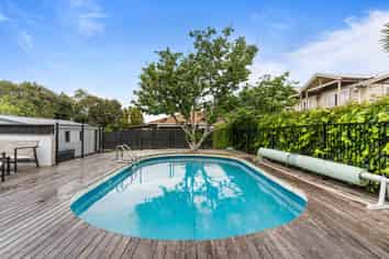 83 Taylors Road, Mount Albert