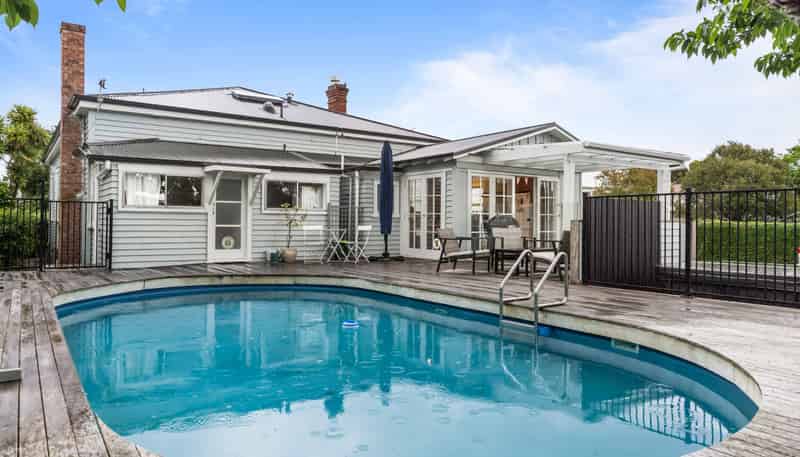 83 Taylors Road, Mount Albert