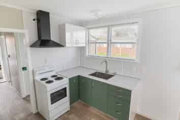 4/5 Fulton Crescent, Otara