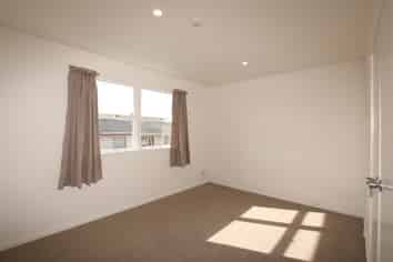 1/74 Portage Road, New Lynn