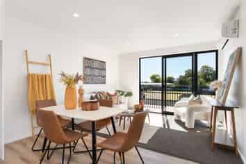 9/15 Silvester Street, Woolston