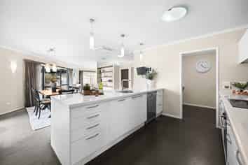 33 Aquila Crescent, Rototuna North