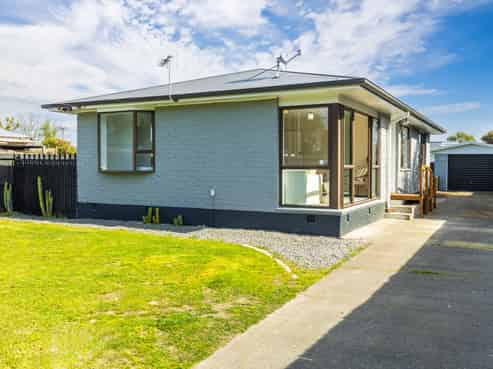 330 Keyes Road, New Brighton