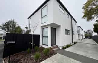 1/654 Gloucester Street, Linwood