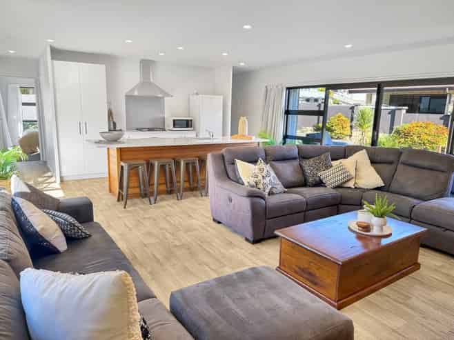 49 Pohutukawa Avenue, Ohope