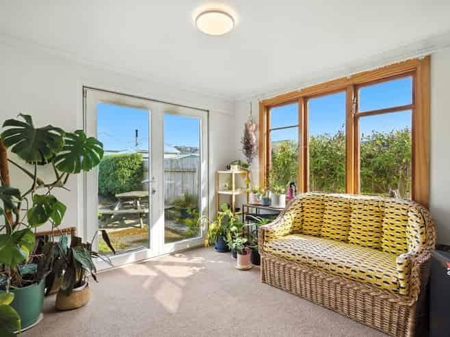 66 Loyalty Street, Forbury