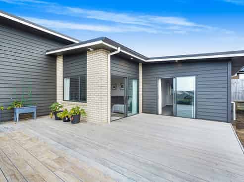 5 Te Tiireke Drive, Glenview