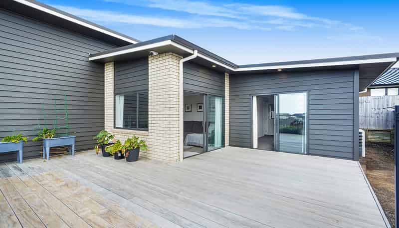 5 Te Tiireke Drive, Glenview