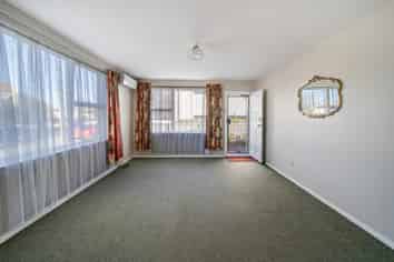 1/535 Cashel Street, Linwood
