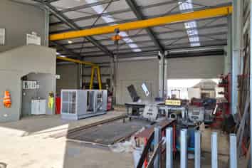 A Serious Shed for Serious Operators