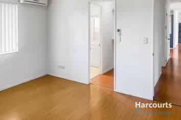 4 Falcarragh Crescent, Flat Bush