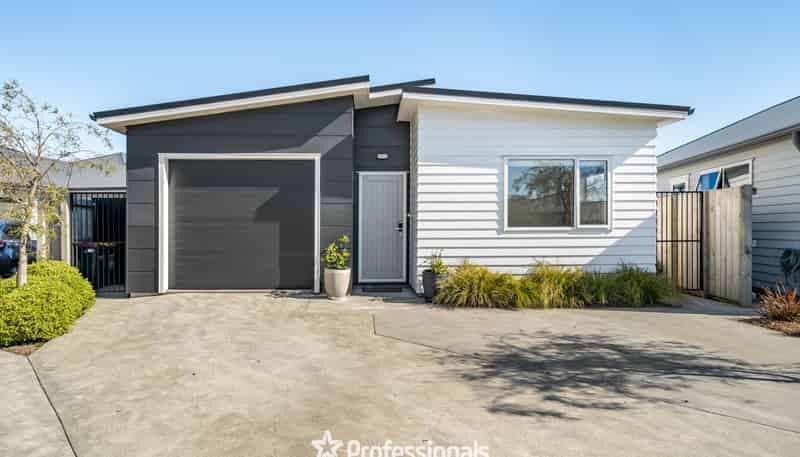 11 Wi Hape Pakau Place, Waiwhetu