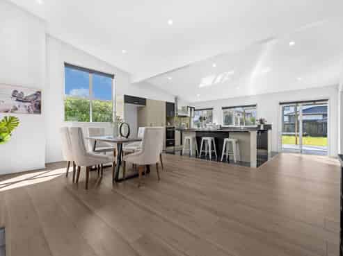 25 Mccullough Avenue, Papatoetoe