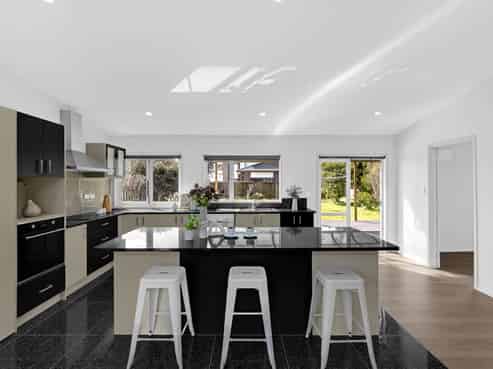 25 Mccullough Avenue, Papatoetoe