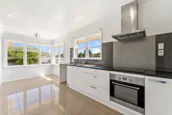 80 Mcannalley Street, Manurewa East