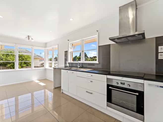 80 Mcannalley Street, Manurewa East