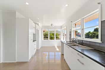 80 Mcannalley Street, Manurewa East