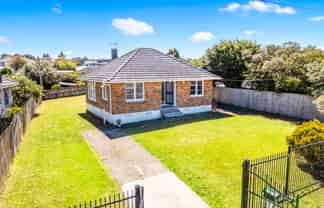 80 Mcannalley Street, Manurewa East