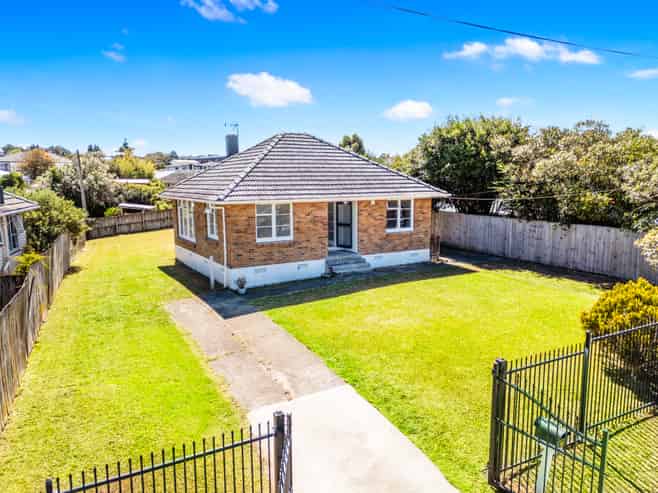 80 Mcannalley Street, Manurewa East