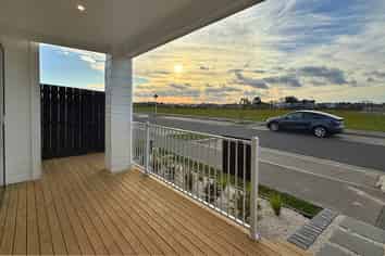9,11,13 Awhi Way, Karaka