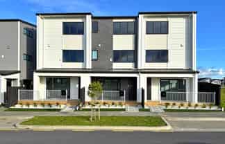 9,11,13 Awhi Way, Karaka