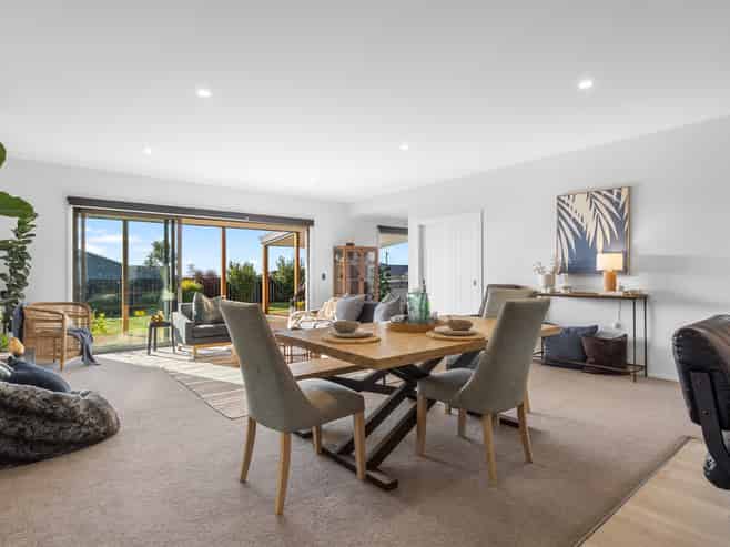 4 Tarn Close, Richmond
