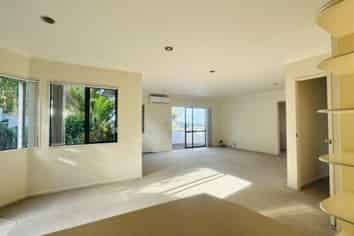54 Redwing Street, Browns Bay, Auckland, Browns Bay
