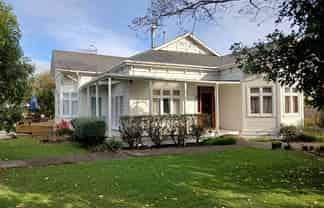 540 Pioneer Highway, Awapuni