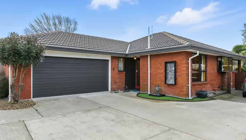 12A Algie Place, Avonhead