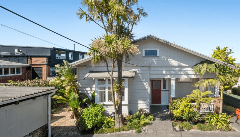 195 Hinemoa Street, Birkenhead