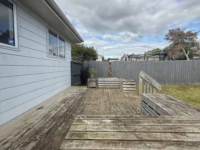 7 Yearsley Place, Manurewa