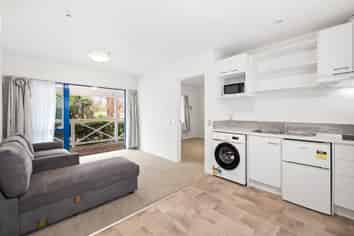 1/106 Thirteenth Avenue, Tauranga South