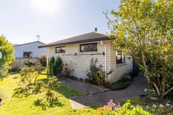 2/8 Duart Road, Havelock North