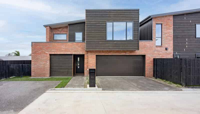 49 Maanihi Drive, Rototuna North