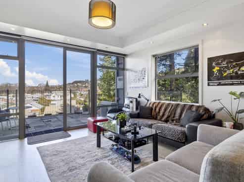 20/61 North Road, North East Valley