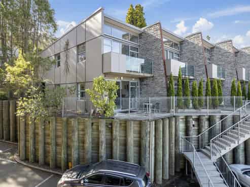 20/61 North Road, North East Valley