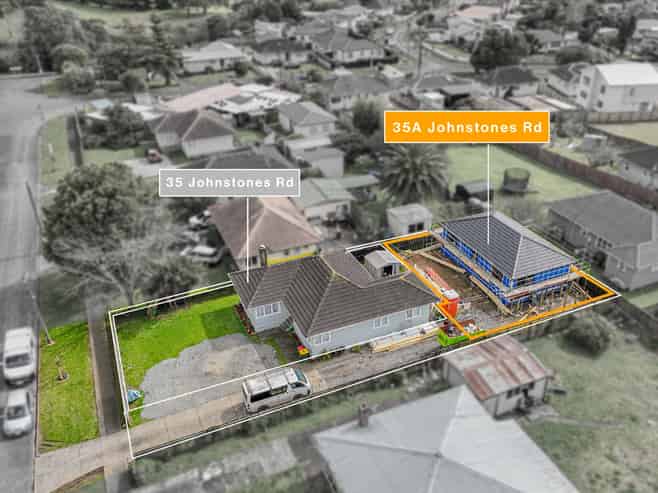 35A Johnstones Road, Otara