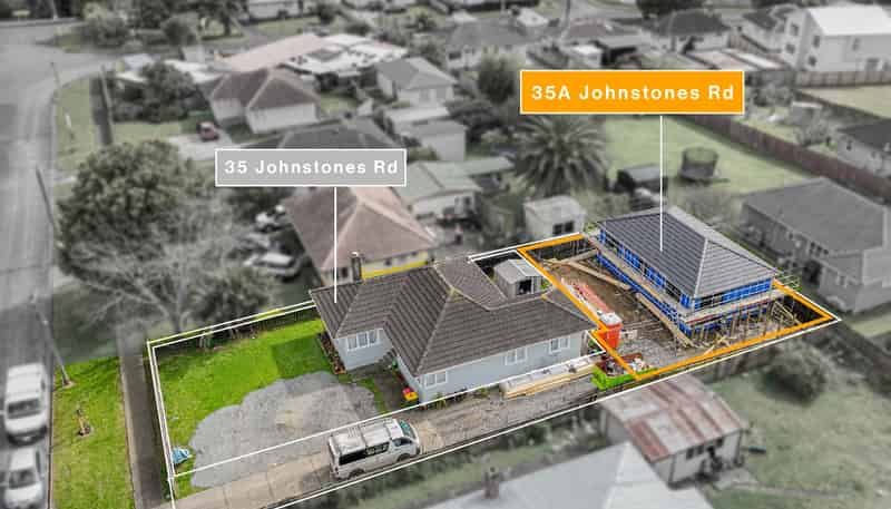 35A Johnstones Road, Otara