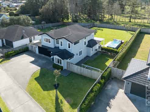 11 Kahika Grove, Huapai