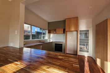 5 Holden Avenue, Forest Lake
