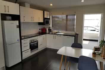 2 Ashwick Terrace, Huntington