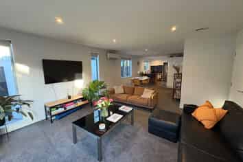 2/27 Sherborne Street, Saint Albans