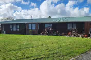 Manawatu / Whanganui - Address withheld