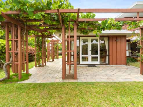 2 Byron Street, Leamington